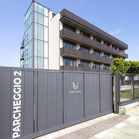 Aparthotel Virtual Opera Exterior foto